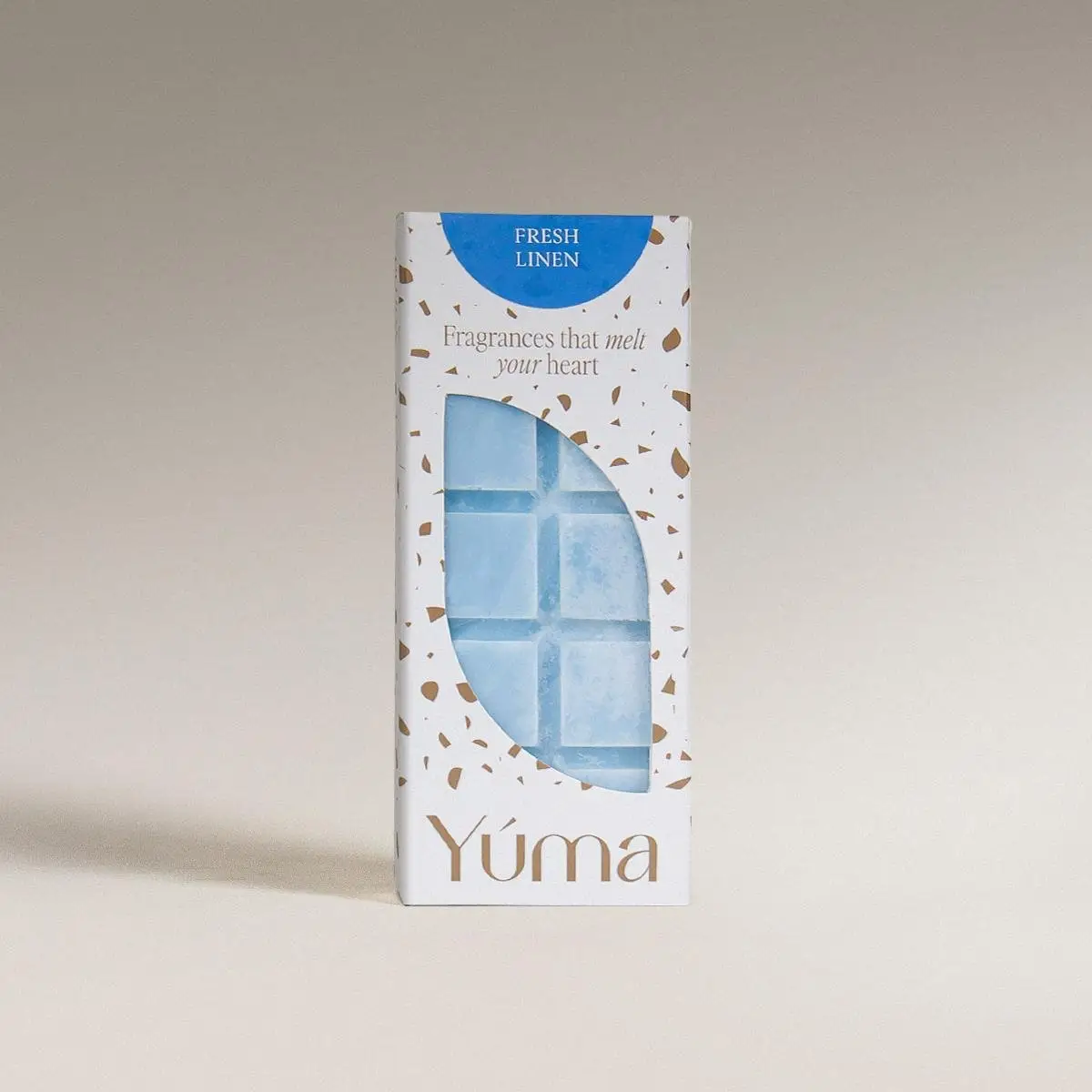 YUMA Fresh Linen light blue wax melts in white packaging with a brown pattern.