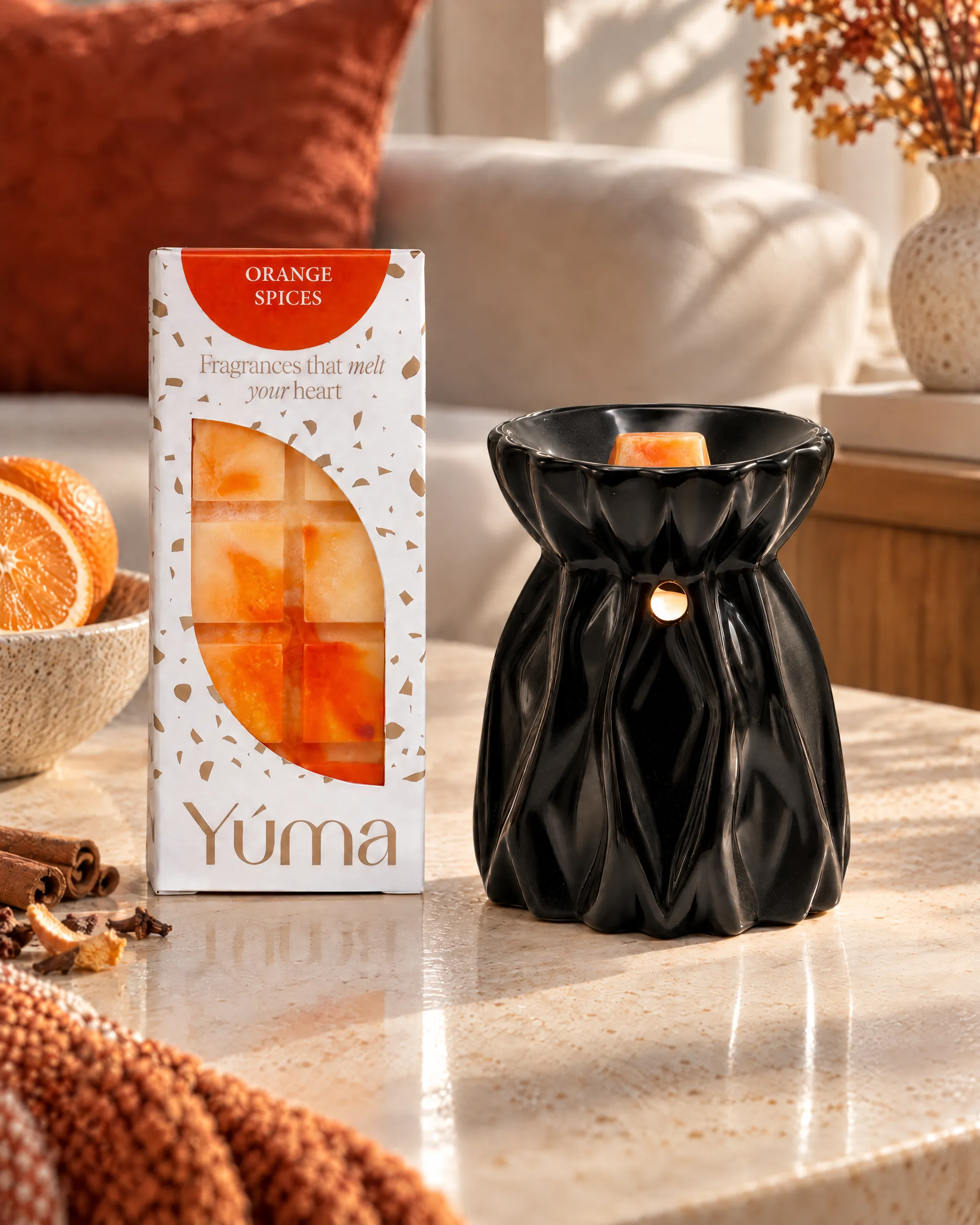 Yúma Orange Spices Snap Bar in a home setting.