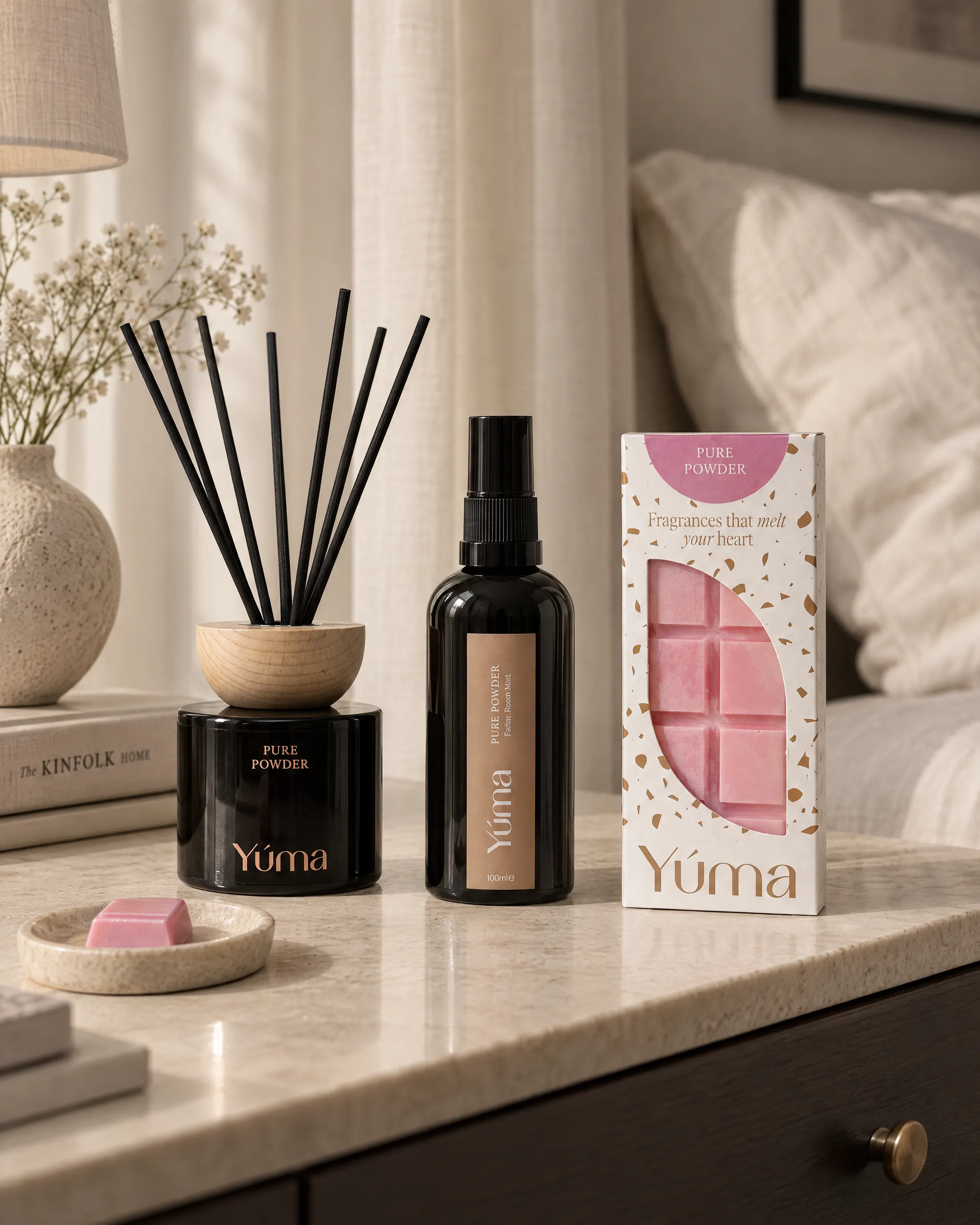 Yúma Bedroom Set in a home setting.